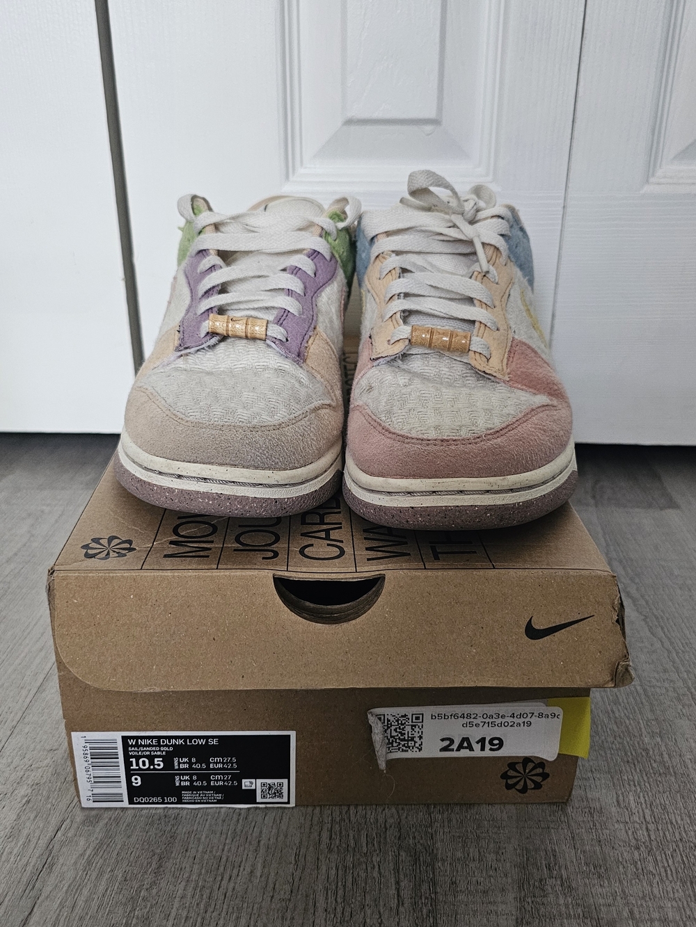 Nike Dunk Low SE Pastel Multi Colorway Sneakers